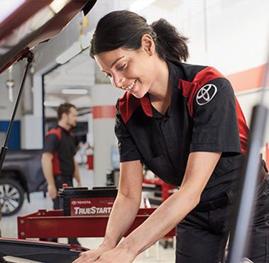 Service Center | I-5 Toyota in Chehalis WA