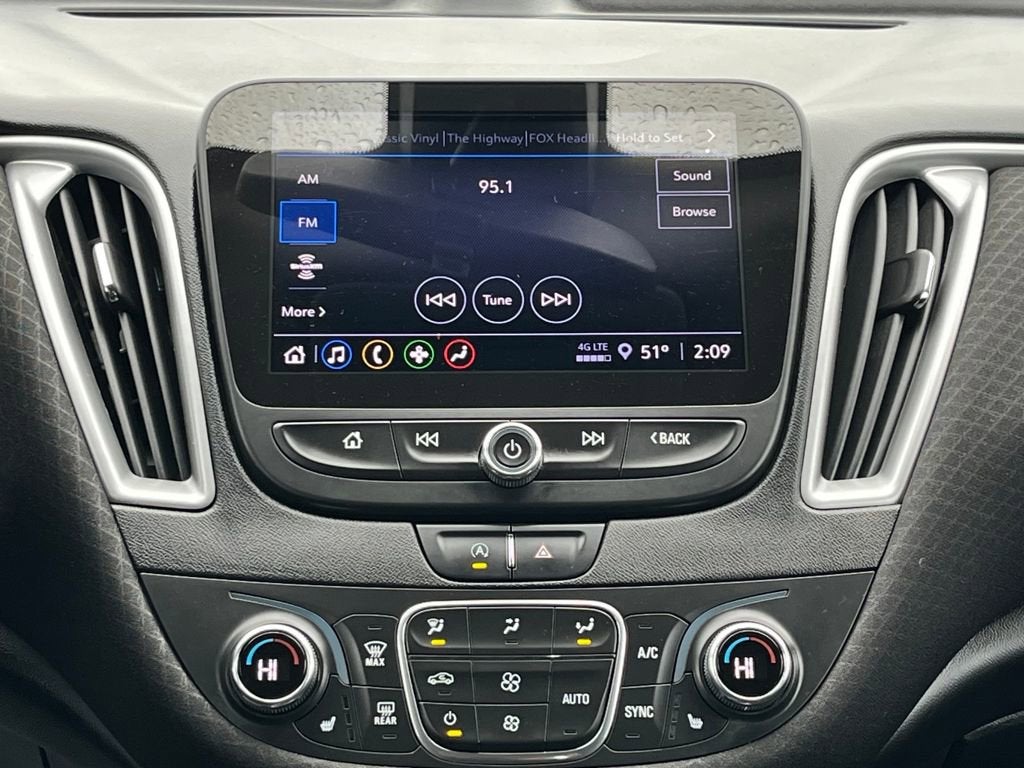 2022 Chevrolet Malibu LT