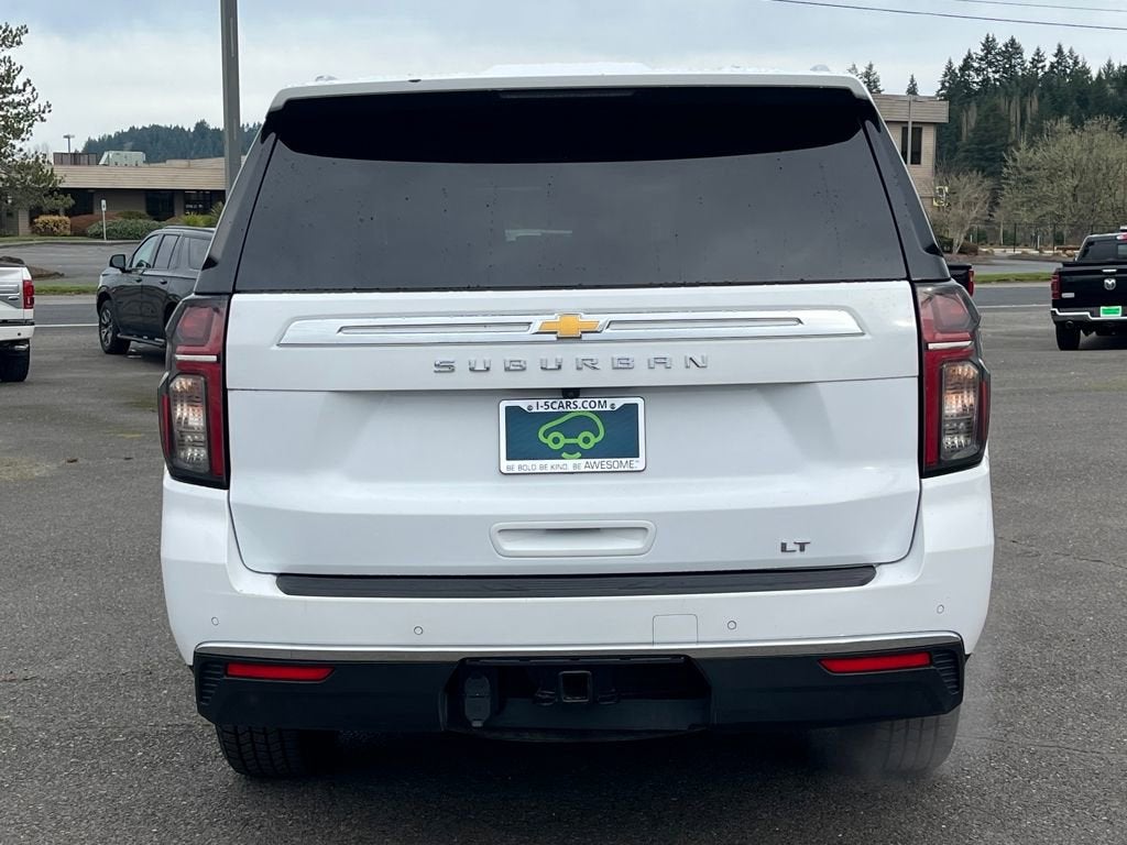 2023 Chevrolet Suburban LT