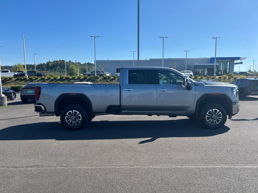 2025 GMC Sierra 3500 HD SLT