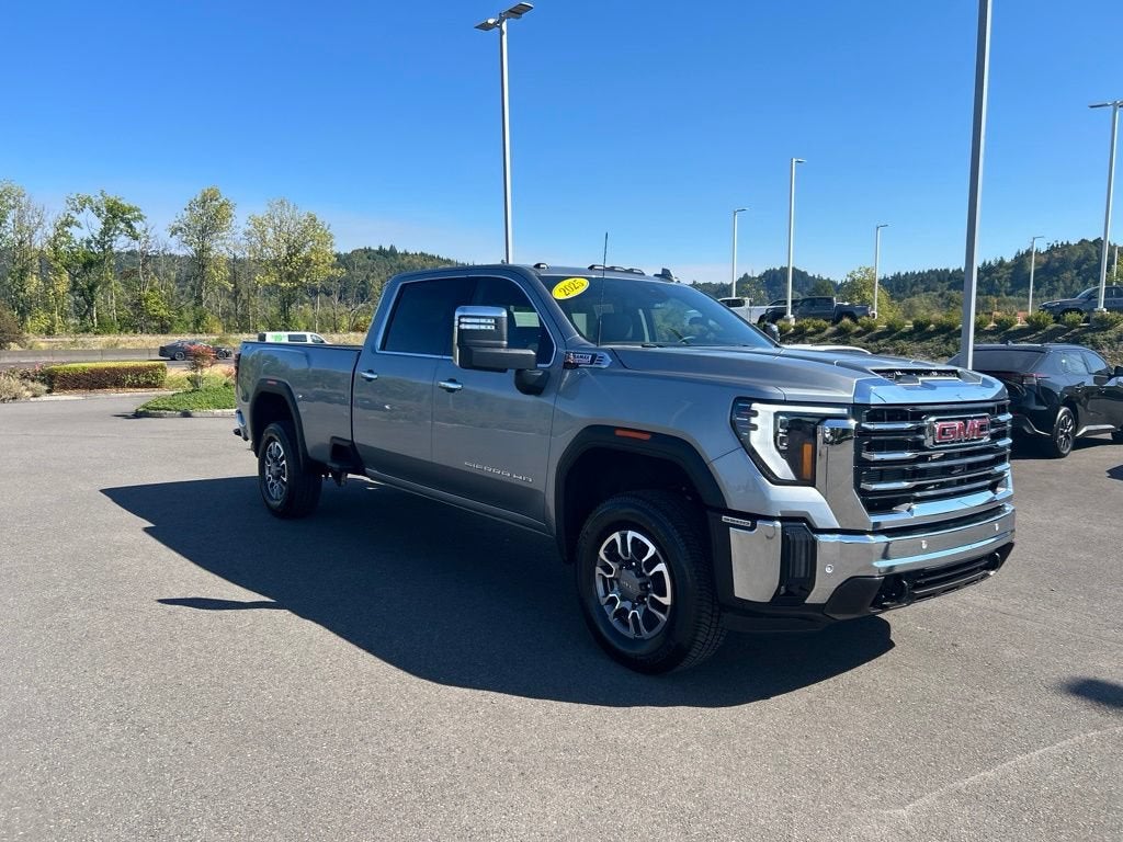 2025 GMC Sierra 3500 HD SLT