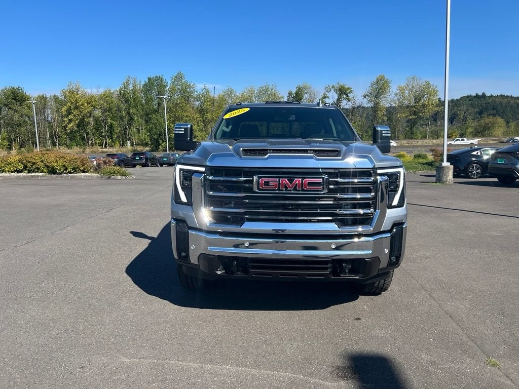 2025 GMC Sierra 3500 HD SLT