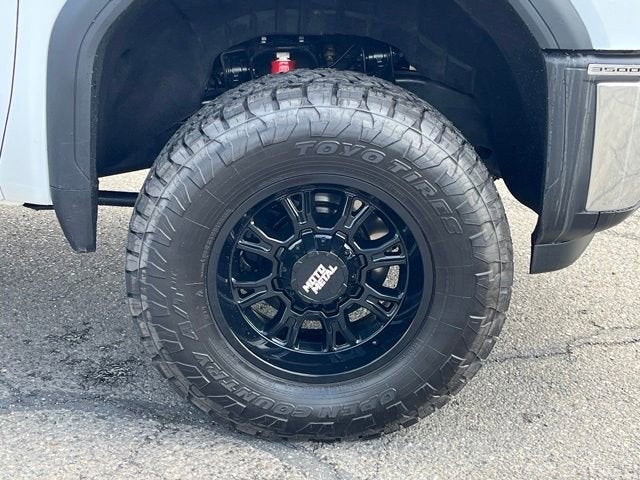 2025 GMC Sierra 3500 HD SLT