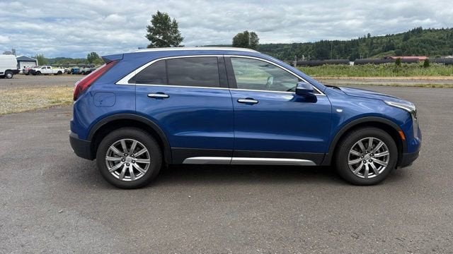 2022 Cadillac XT4 Premium Luxury