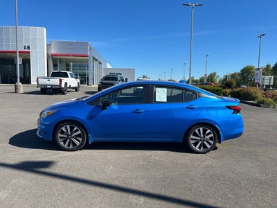 2021 Nissan Versa SR Xtronic CVT