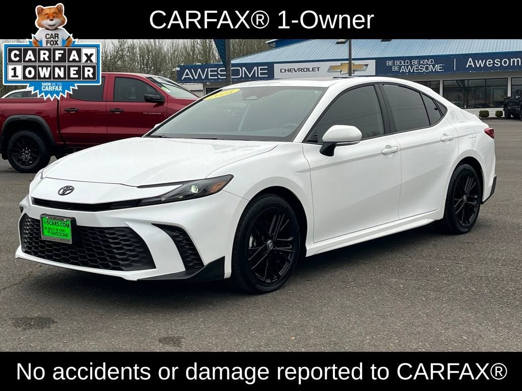 2025 Toyota Camry LE
