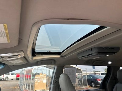 2016 Toyota Sienna XLE