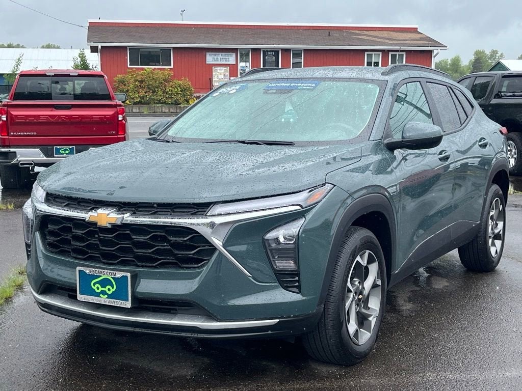 2025 Chevrolet Trax LT