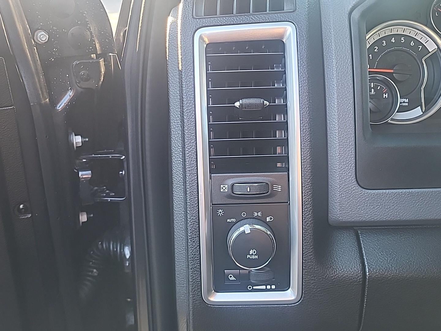 2016 RAM 1500 Big Horn