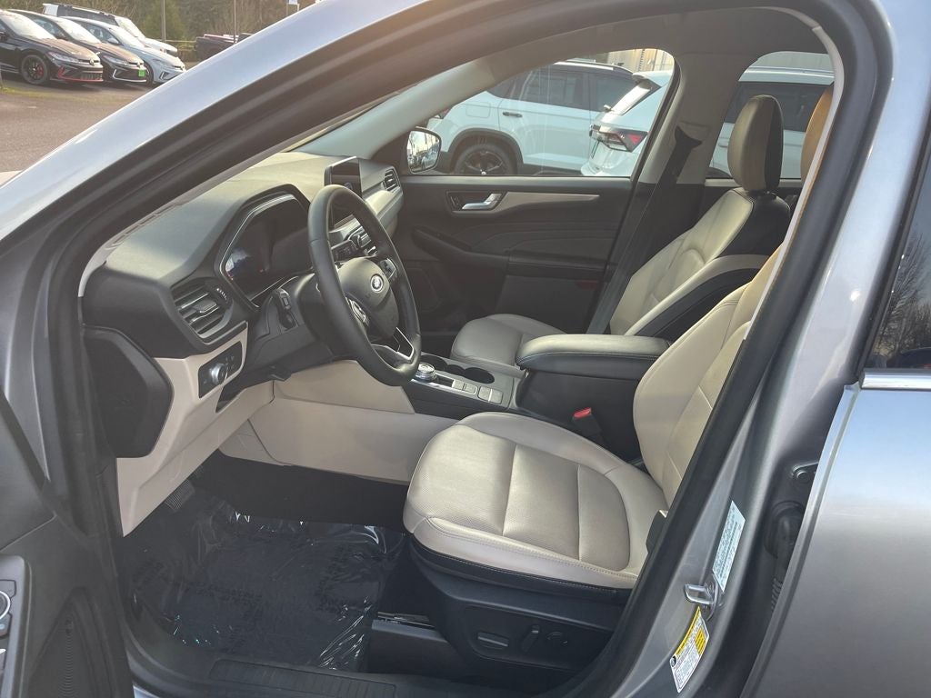 2021 Ford Escape Titanium