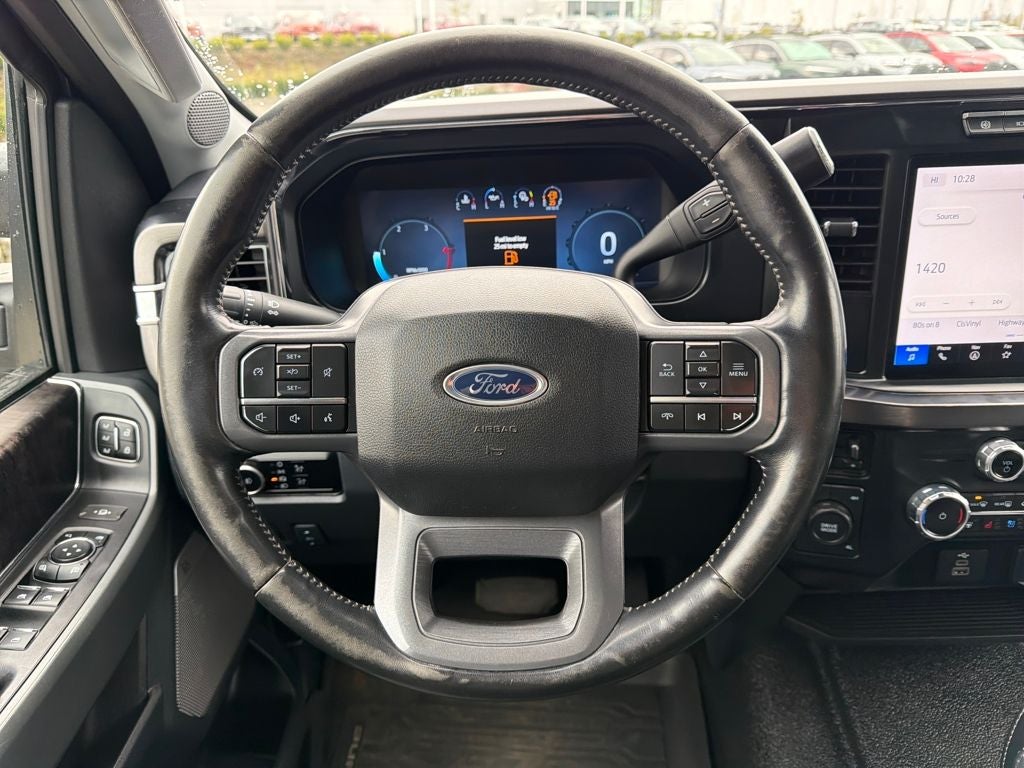 2023 Ford F-350SD Lariat DRW