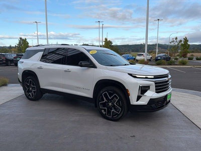 2025 Chevrolet Traverse AWD High Country