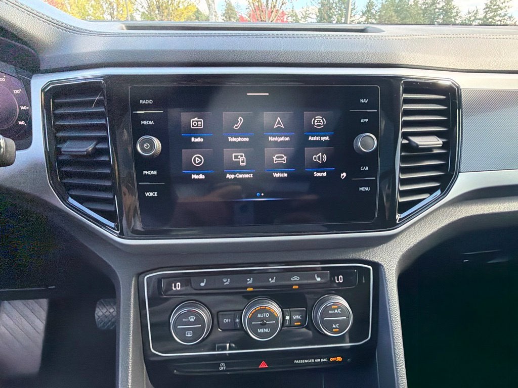 2022 Volkswagen Atlas Cross Sport 2.0T SEL
