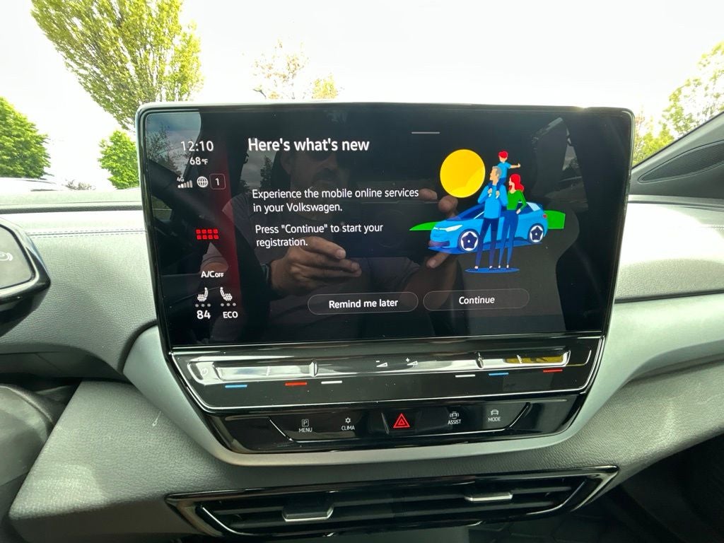 2023 Volkswagen ID.4 Pro