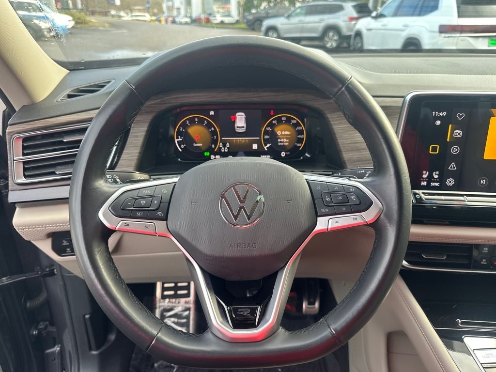 2024 Volkswagen Atlas 2.0T SEL Premium R-Line
