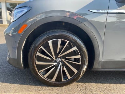 2023 Volkswagen ID.4 Pro S Plus