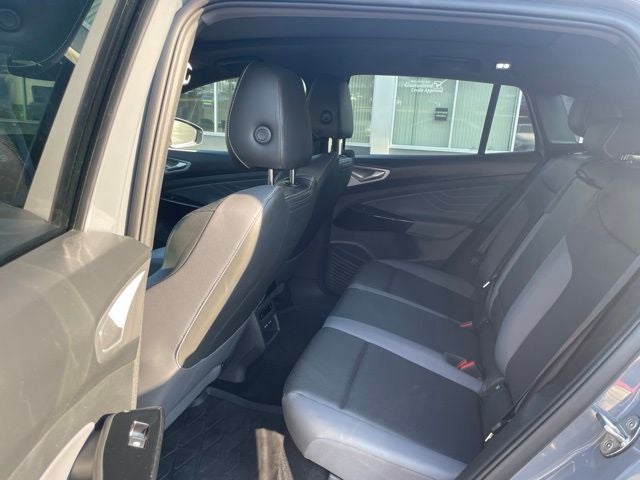 2023 Volkswagen ID.4 Pro S Plus