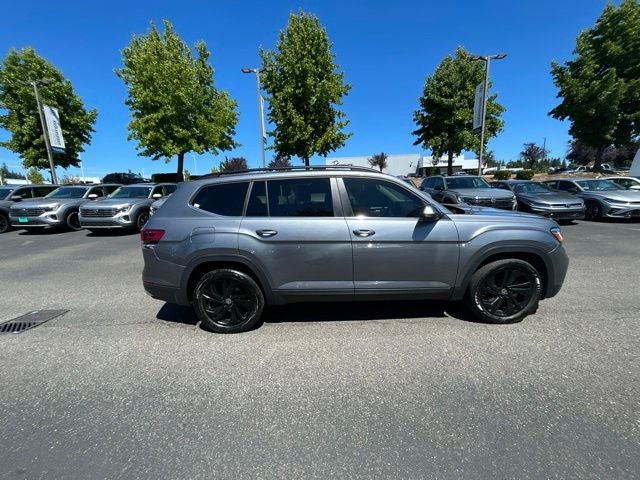 2022 Volkswagen Atlas 2.0T SE w/Technology
