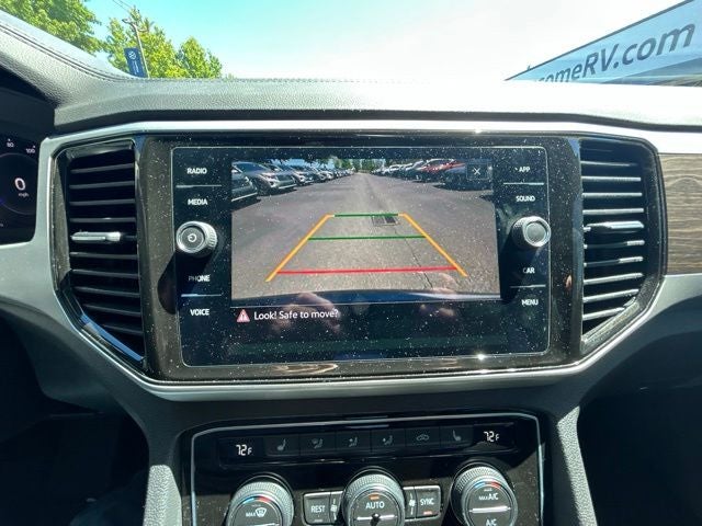 2022 Volkswagen Atlas 2.0T SE w/Technology