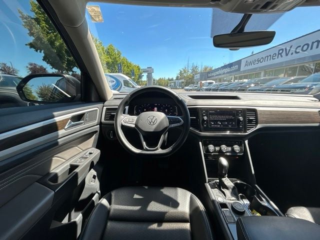 2022 Volkswagen Atlas 2.0T SE w/Technology