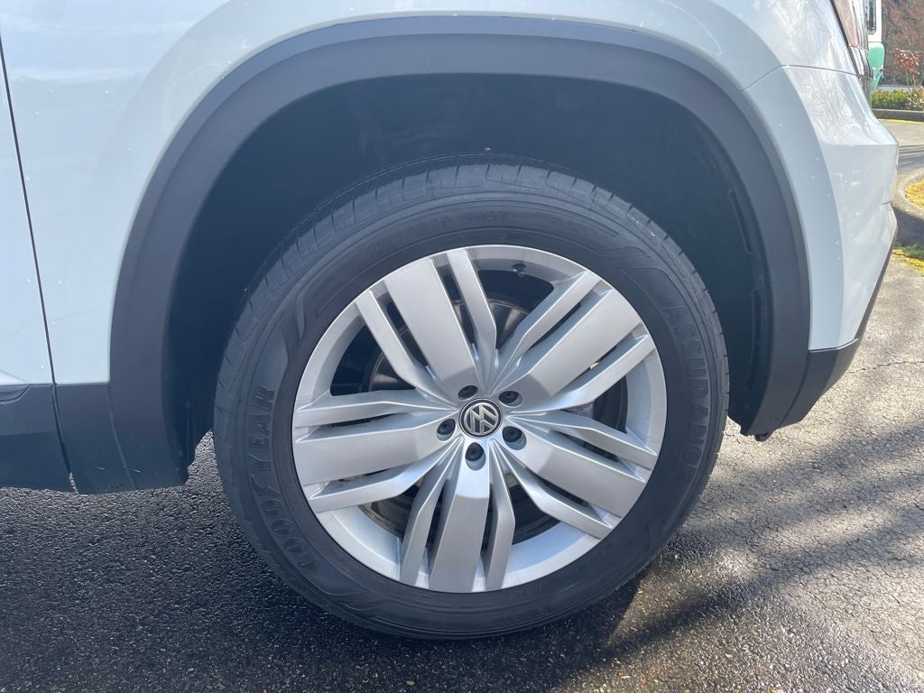 2019 Volkswagen Atlas 2.0T SE w/Technology w/Technology