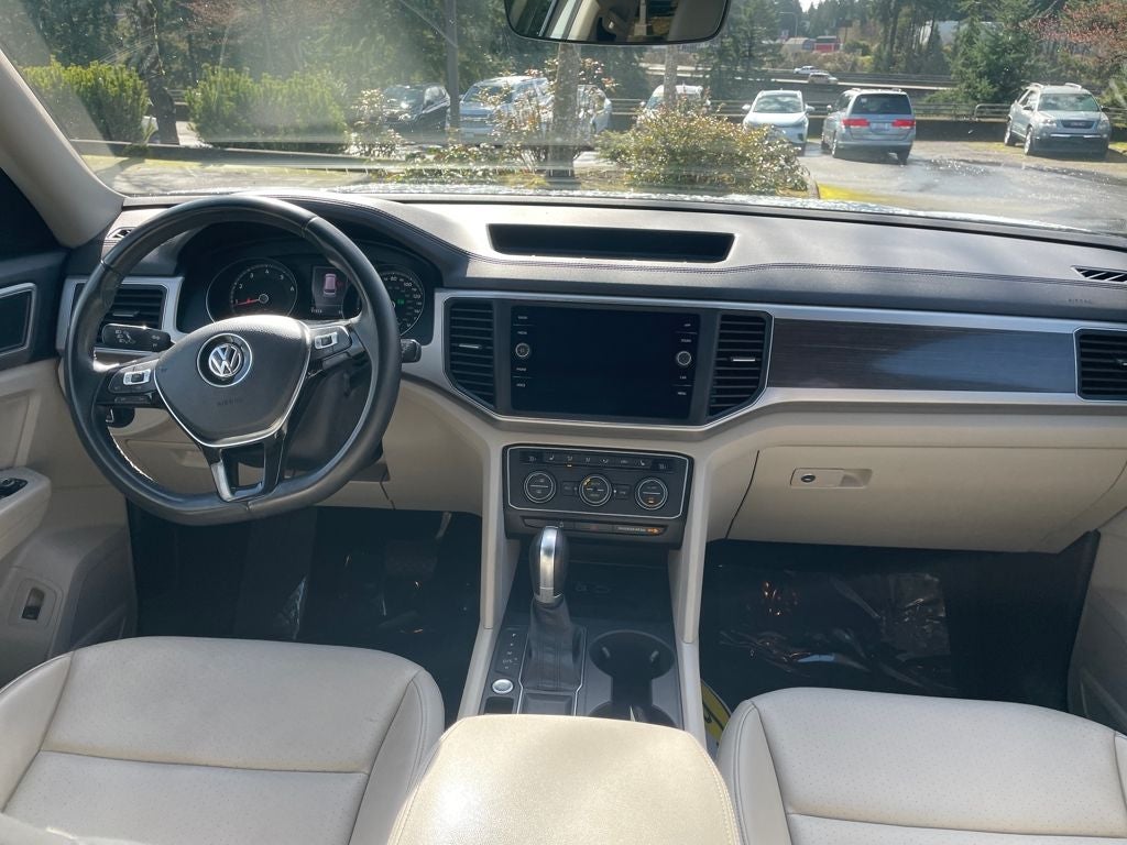 2019 Volkswagen Atlas 2.0T SE w/Technology w/Technology