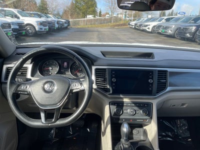 2019 Volkswagen Atlas 2.0T SE w/Technology w/Technology