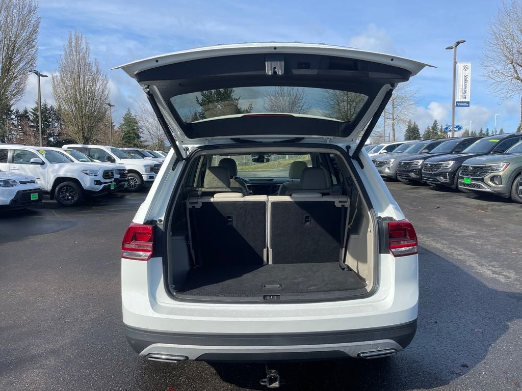 2019 Volkswagen Atlas 2.0T SE w/Technology w/Technology