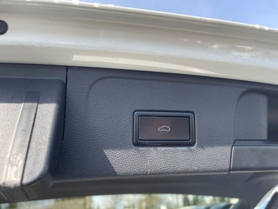 2019 Volkswagen Atlas 2.0T SE w/Technology w/Technology