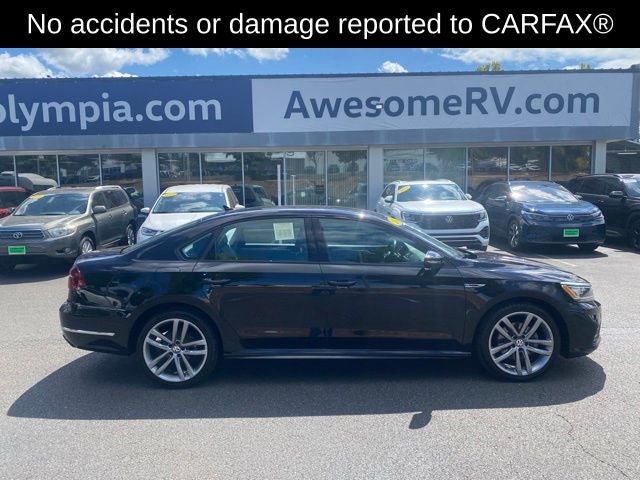 2018 Volkswagen Passat 2.0T R-Line