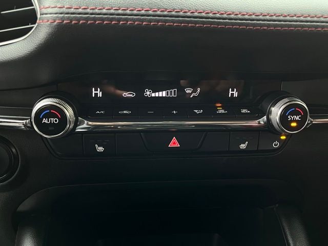 2024 Mazda Mazda3 2.5 S Carbon Edition