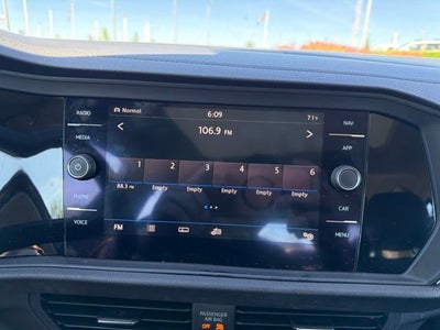 2019 Volkswagen Jetta SEL Premium