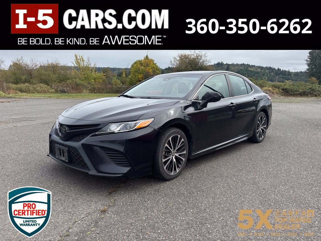 2020 Toyota Camry SE