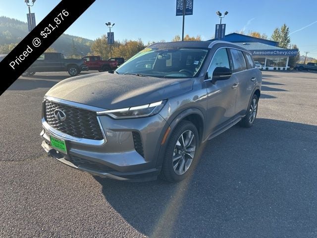 2022 INFINITI QX60 LUXE