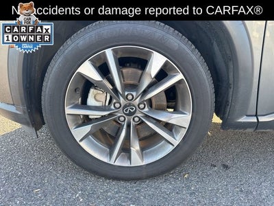 2022 INFINITI QX60 LUXE