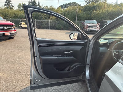 2022 Hyundai Tucson SE
