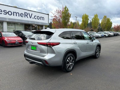 2020 Toyota Highlander XLE
