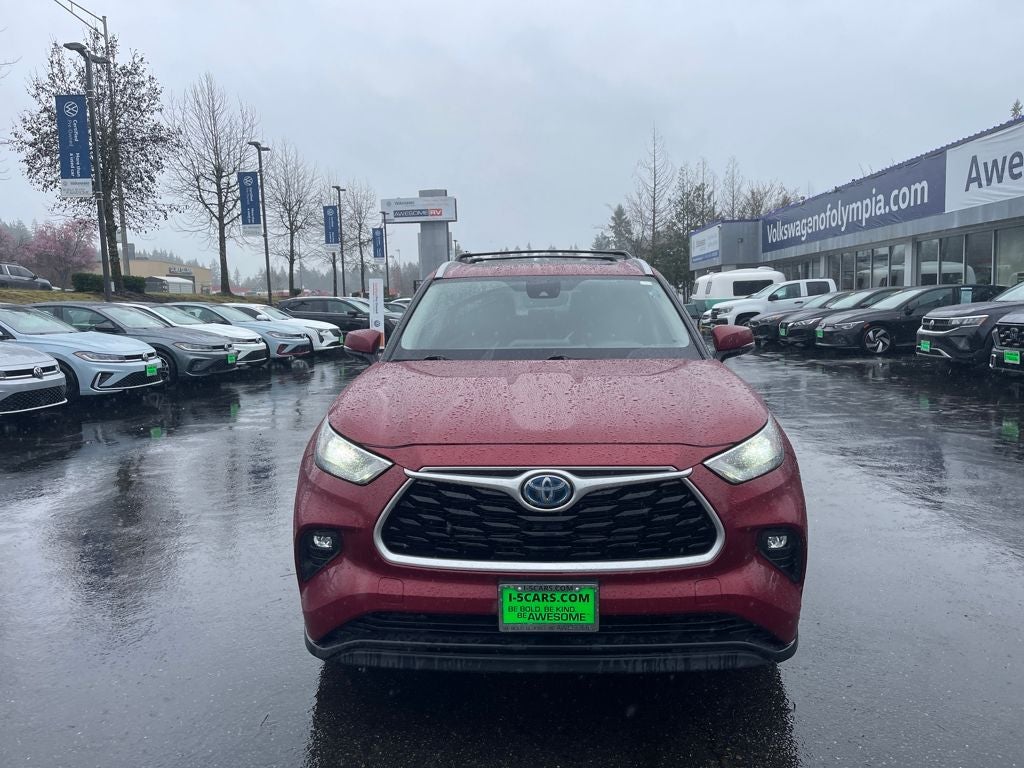2022 Toyota Highlander Hybrid XLE