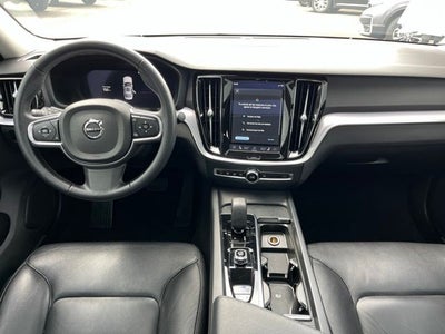 2024 Volvo S60 B5 Core Dark Theme