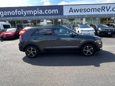 2025 Kia Niro LX