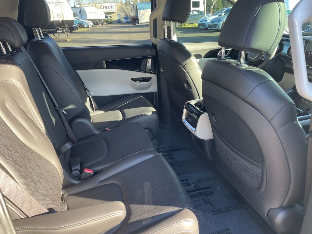 2024 Kia Carnival EX