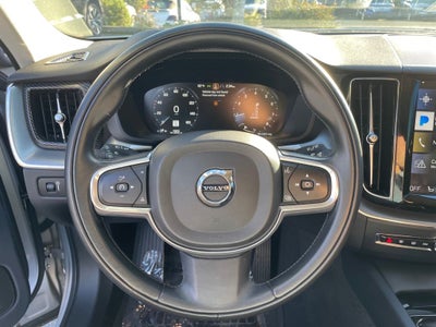 2018 Volvo XC60 T6 Momentum
