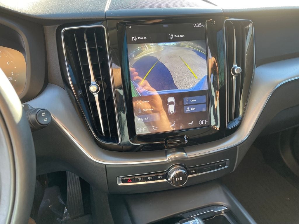 2018 Volvo XC60 T6 Momentum