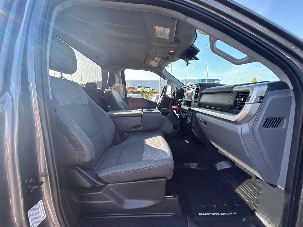 2025 Ford Super Duty F-250 SRW XLT