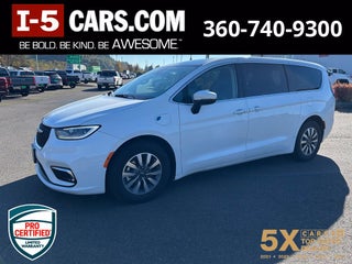 2023 Chrysler Pacifica Hybrid Touring L