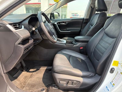 2022 Toyota RAV4 XLE Premium