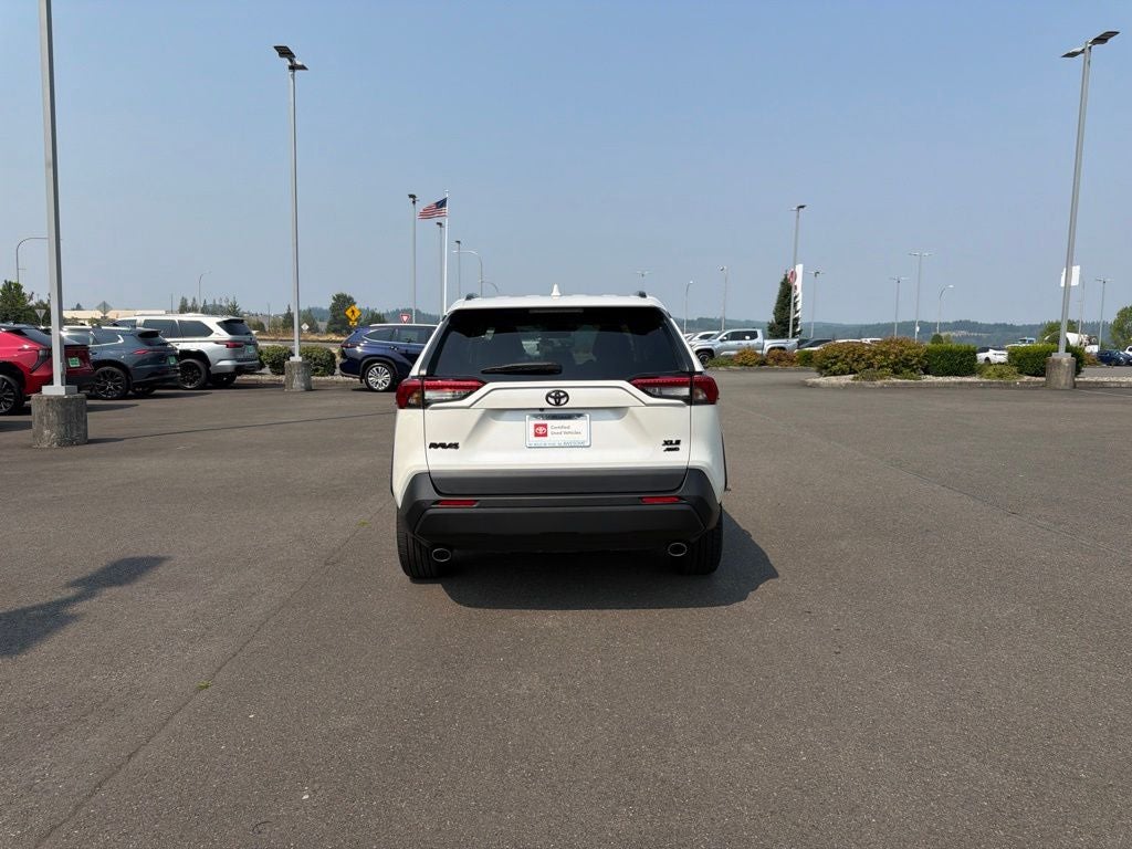 2022 Toyota RAV4 XLE Premium