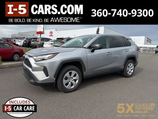 2023 Toyota RAV4 LE FWD's photo
