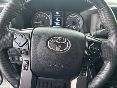 2022 Toyota Tacoma TRD Off-Road V6