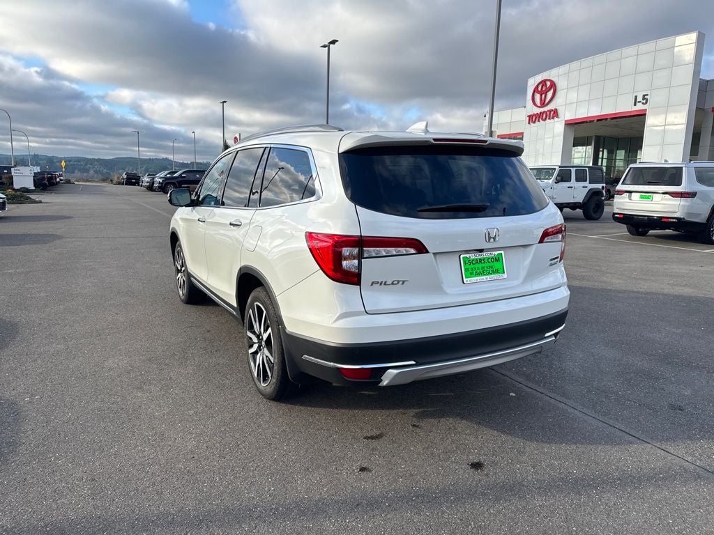 2021 Honda Pilot Touring 8 Passenger